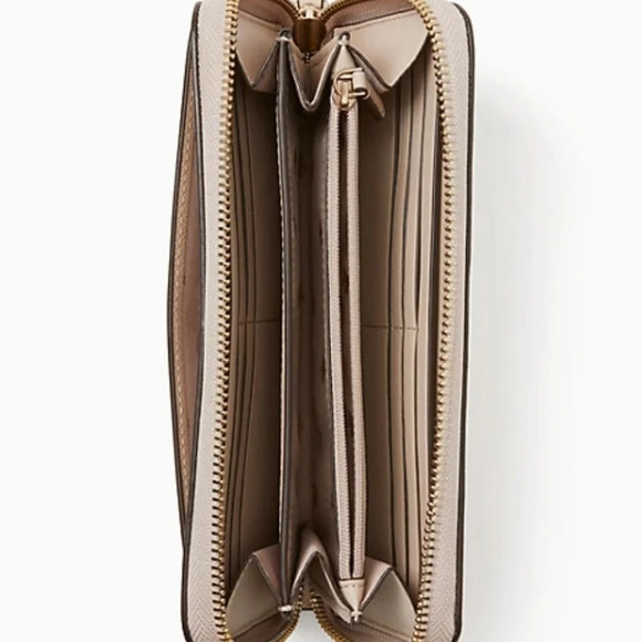 Kate Spade Brynn Saffiano Large Continental Wallet $229 - Picture 3 of 10